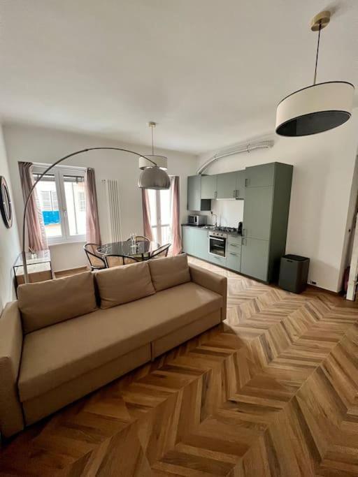 Casa Sassari - Vicino Porta Susa F.S. Torino Eksteriør bilde