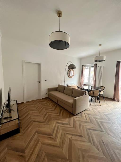 Casa Sassari - Vicino Porta Susa F.S. Torino Eksteriør bilde