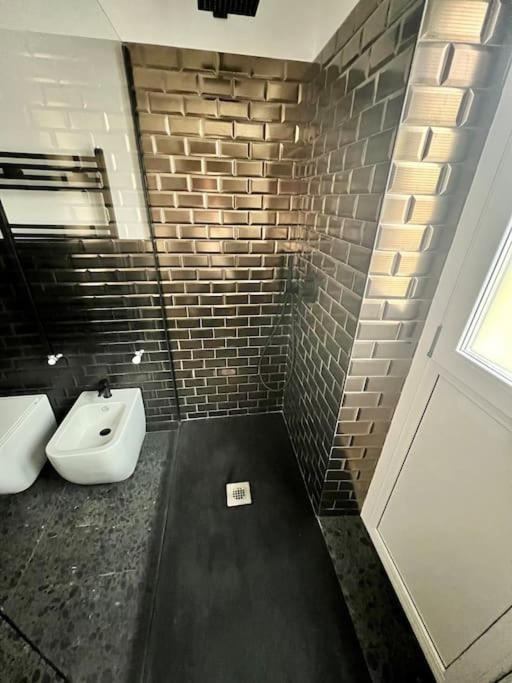 Casa Sassari - Vicino Porta Susa F.S. Torino Eksteriør bilde