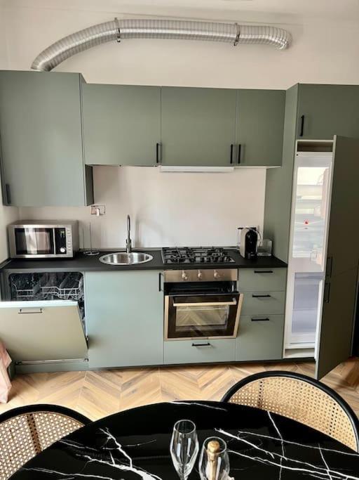 Casa Sassari - Vicino Porta Susa F.S. Torino Eksteriør bilde